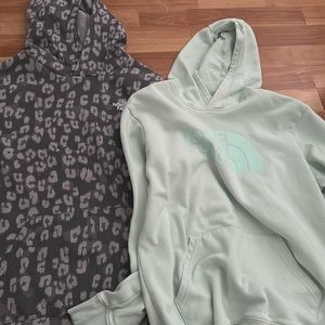 Girls (kids) The north face hoodie